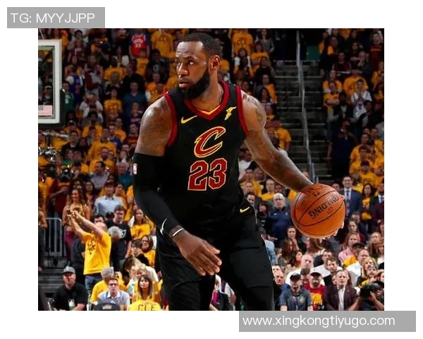 克莱首节火力全开9投5中三分球6投3中轻松斩获14分2篮板1助攻 克莱首节火力全开9投5中三分球6投3中轻松斩获14分2篮板1助攻