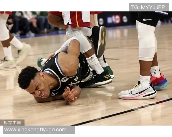 字母哥受伤影响雄鹿战局两队平局后最终惨遭对手逆转落败12分 字母哥受伤影响雄鹿战局两队平局后最终惨遭对手逆转落败12分